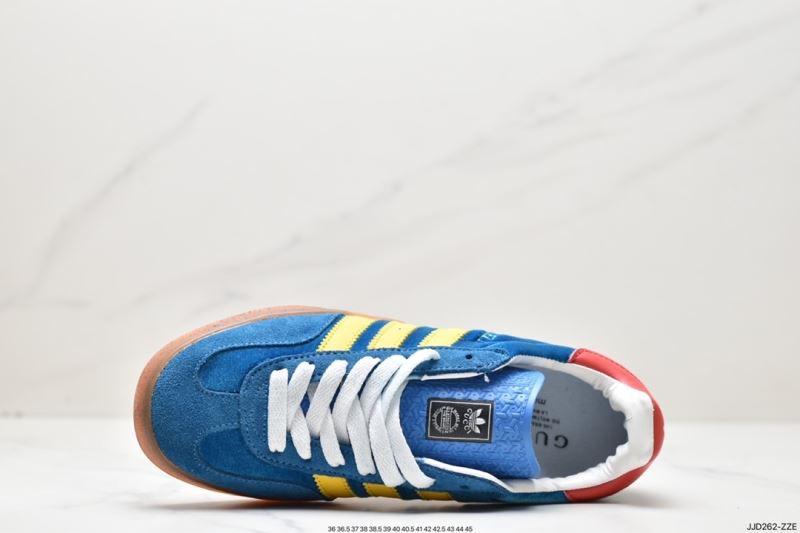 Adidas Sneakers